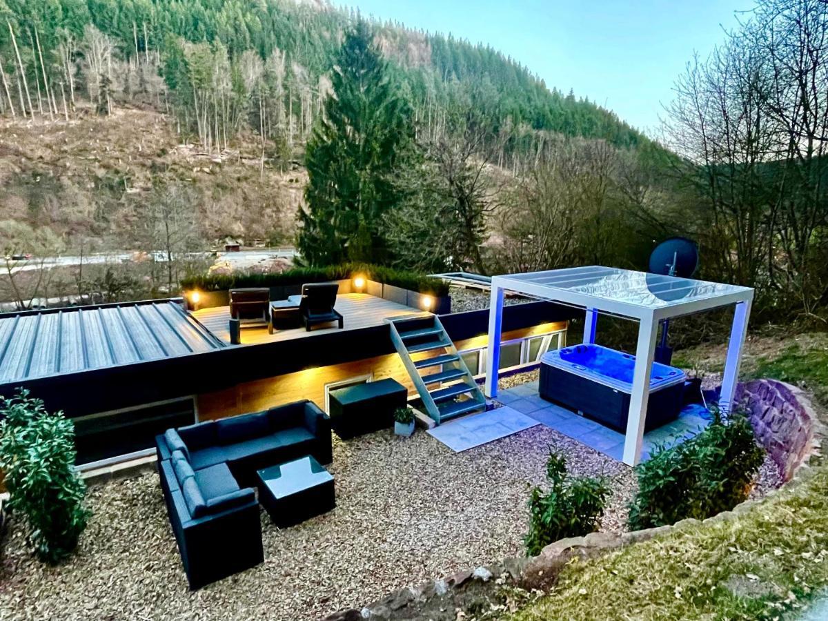 Bungalow Im Schwarzwald Auf Wunderschoenem Anwesen Нойбулах Екстер'єр фото